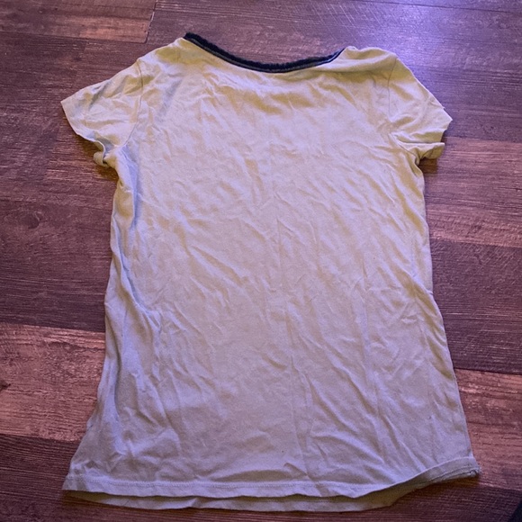 small Arizona jean co T-shirt - Picture 2 of 3